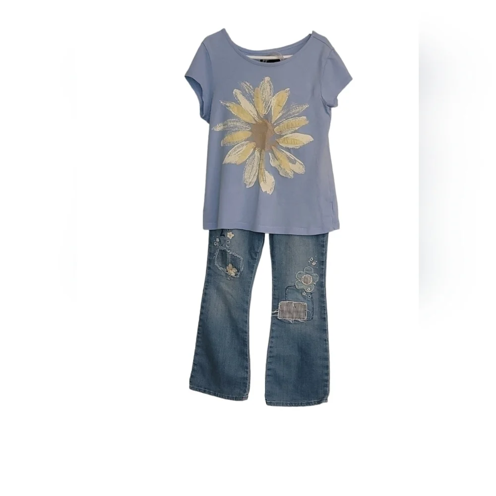 Gap Kids Matching Flare distressed embroidered Jeans and Flower applique  Top